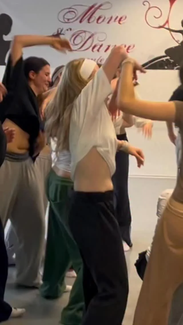 Built in the studio.
Tested in every rehearsal.
UNITY is coming. 🔥

@move_and_dance_center
Where Every Step Tells A Story.

#unitydancecrew #moveanddancecenter #dancecrew #hiphopdance #dancepractice rehearsal dancers hiphopcrew coburg dancevideo crewenergy performance choreography explorepage fyp